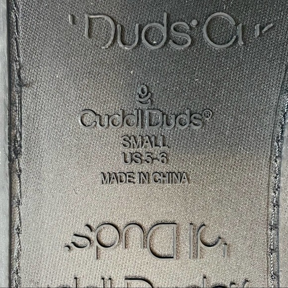 ⭐️$4 w/Bundle⭐️ CUDDL DUDS BLACK SLIPPER SANDALS NEW WITHOUT TAGS SIZE S… - Picture 5 of 6